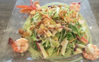 salade thaï avec crevettes