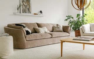 canapé beige en tissu