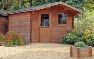 abri de jardin en bois