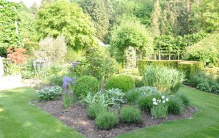 création de parterre de fleurs