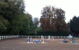 terrain d'équitation