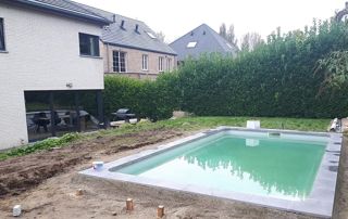 piscine enterrée en construction