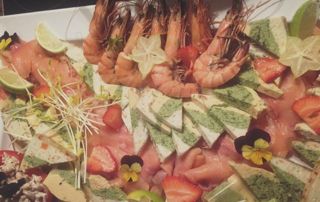 plateau de fruits de mer et crustacés