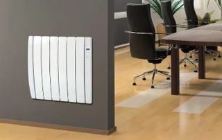 radiateur moderne dans un bureau