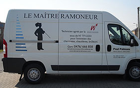 LE MAITRE RAMONEUR - Ciney