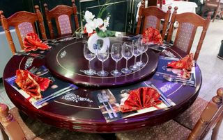 table ronde tournante de restaurant chinois