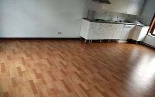 vinyle imitation parquet dans la cuisine