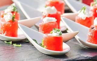 plateau avec amuse-bouche