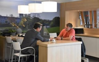 discussion commerciale