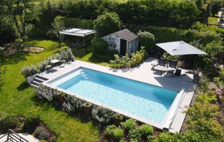 Piscine vue d'en haut