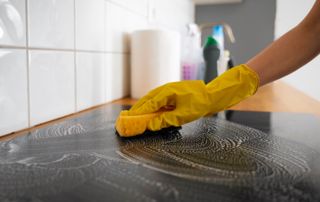 Nettoyage de plaques de cuisson