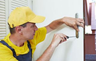 remplacement d'une serrure par un professionnel