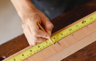 mesure d'une planche de bois
