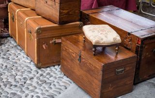coffres en bois - vide grenier